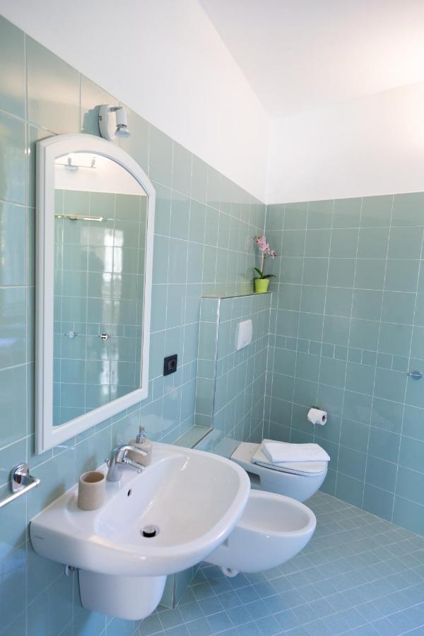 Bellagio Love Apartment Pool Near Lake Free Parking Exterior foto
